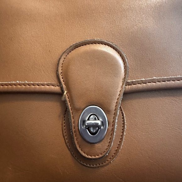 EUC-  Was told  not real.Nickel Vintage Coach Willis Top Handle Satchel - Picture 3 of 16